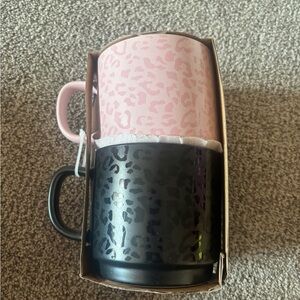 Pink and Black Leopard Print Mugs Set